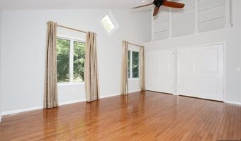 69 Pittis Ave, Allendale, NJ 07401