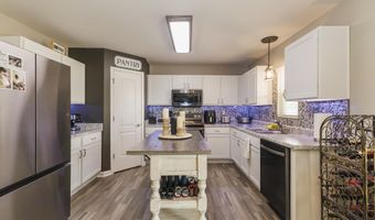 1398 N Gregg Dr, Albany, IN 47320