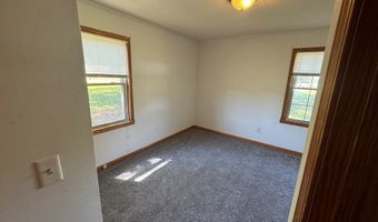 105 Able St, Big Sandy, TN 38221