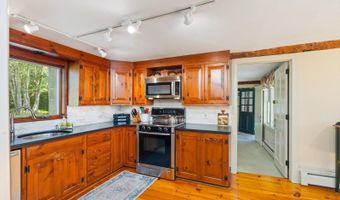 188 Forest Rd, Hancock, NH 03449