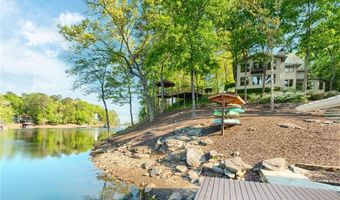 594 Hilltop Ln, Berkeley Lake, GA 30096