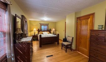 395 Broadway St W, Akeley, MN 56433