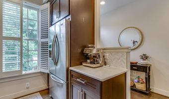 944 N COLUMBUS St, Alexandria, VA 22314
