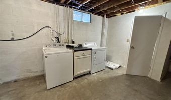 105 E 13TH St, Bayard, NE 69334