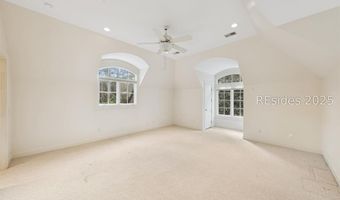 46 Hawthorne Rd, Bluffton, SC 29910