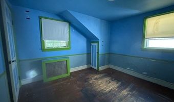 1002 Charles St, North Providence, RI 02904