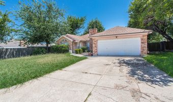 303 Shirley Dr, Alvarado, TX 76009