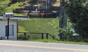 Fifth Avenue 291, Badin Lake, NC 28127
