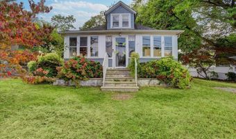 168 Railroad Ave, Belford, NJ 07718