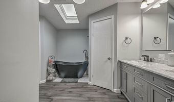 18478 County Park Rd, Abingdon, VA 24211