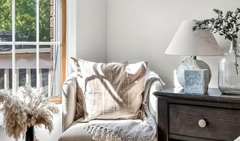 134 Moonlight Valley Dr, Ash Grove, MO 65604