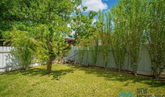 912 S 6th St, Artesia, NM 88210