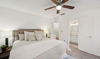 181 SYLVAN Dr, Atlantic Beach, FL 32233