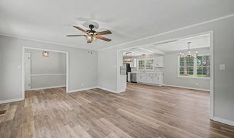 2012 Lakeridge Dr, Albany, GA 31707