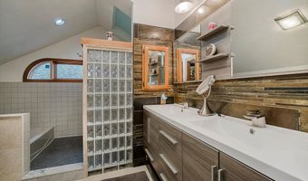 18 Point Ln, Arcadia, IN 46030