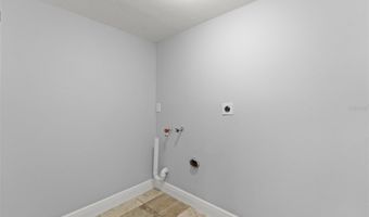 262 ORIENTA POINT St 1, Altamonte Springs, FL 32701