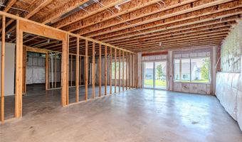 1632 11th St SE, Altoona, IA 50009
