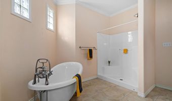 1445 W Highland Ave, Aransas Pass, TX 78336