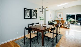 17442 Burma St, Encino, CA 91316