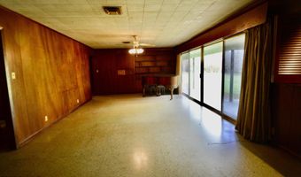 1915 N River Oaks Dr, Abbeville, LA 70510