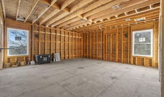 154- B Long Meadow Hill Rd, Brookfield, CT 06804