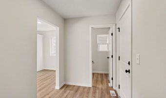 352 N Sherman St, Allegan, MI 49010