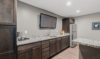 1026 NE Aspen Cir, Ankeny, IA 50021