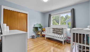 5 Greenfield Dr, Ansonia, CT 06401