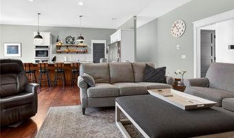 91 Charlestown Beach Rd, Charlestown, RI 02813