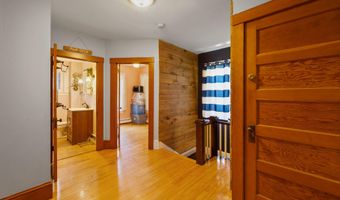 788 Union St, Bangor, ME 04401