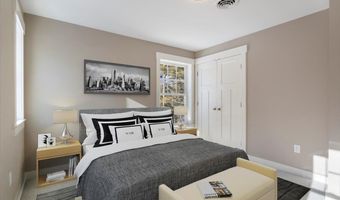 4 Cortland Pl, Standish, ME 04084