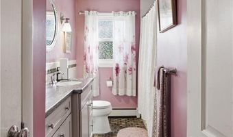 1414 New London Ave, Cranston, RI 02920