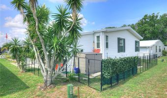 638 Puffin Dr, Barefoot Bay, FL 32976