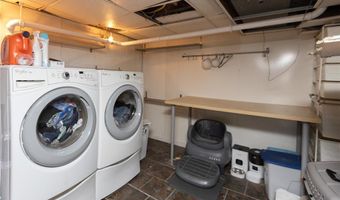 605 E Hawthorne St, Albert Lea, MN 56007