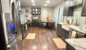 918 N Harv Wright Rd, Bloomfield, IN 47424