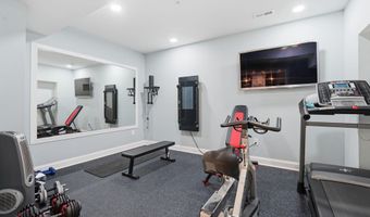 9123 OLD GEORGETOWN Rd, Bethesda, MD 20814