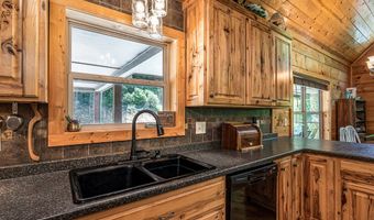 1064 Pinedale Ln, Andrews, NC 28901