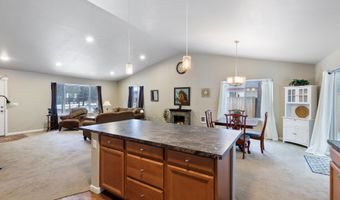 17316 Golden Eye Dr, Bend, OR 97707