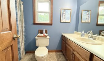 512 Lookout Dr, Arab, AL 35016