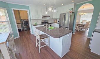 613 Skyline Dr, Batesburg Leesville, SC 29070