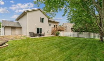 825 Kiowa Dr, North Liberty, IA 52317