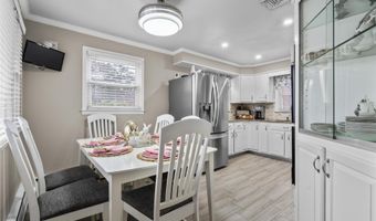 75 Linda Dr, Bridgeport, CT 06606
