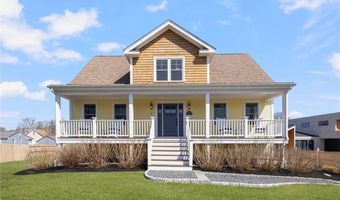 81 S Pier Rd, Narragansett, RI 02882