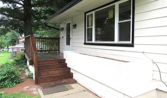 903 McPherson Ave, Alton, IL 62002