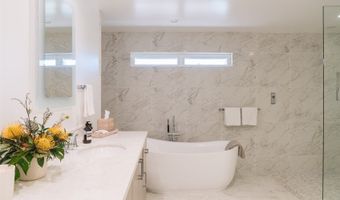 4714 Kahala Ave, Honolulu, HI 96816