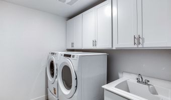 1908 Chaffee Crest Dr, Berthoud, CO 80513