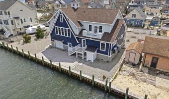 247 PINE Dr, Bayville, NJ 08721
