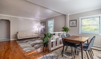 3005 Oakwood St, Ann Arbor, MI 48104