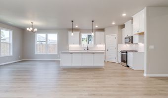 2828 NW 8TH Ave, Battle Ground, WA 98604