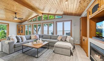 613 S Darling Ln NW, Alexandria, MN 56308